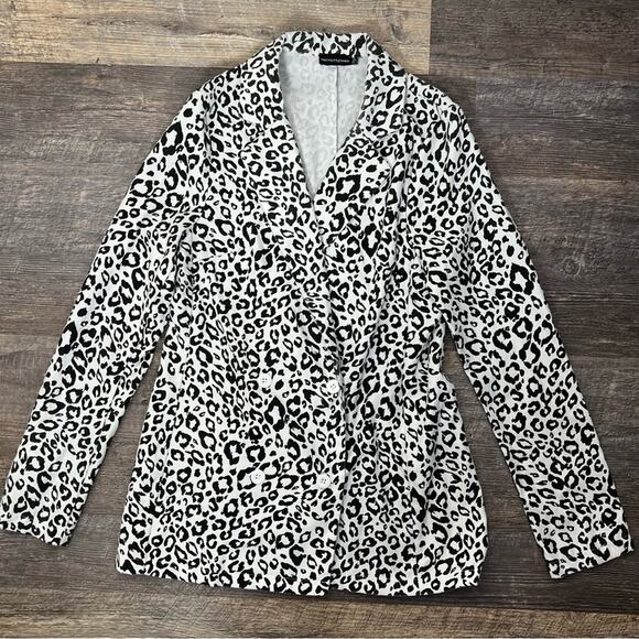 PrettyLittleThing black white leopard animal print blazer jacket size 6 B143 - Picture 1 of 4
